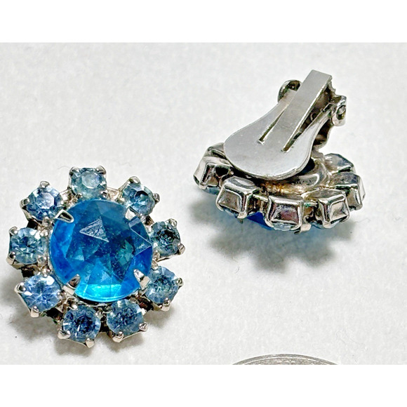 Vintage Blue Rhinestone Prong Set Clip On Earrings Silver-tone - Picture 11 of 15